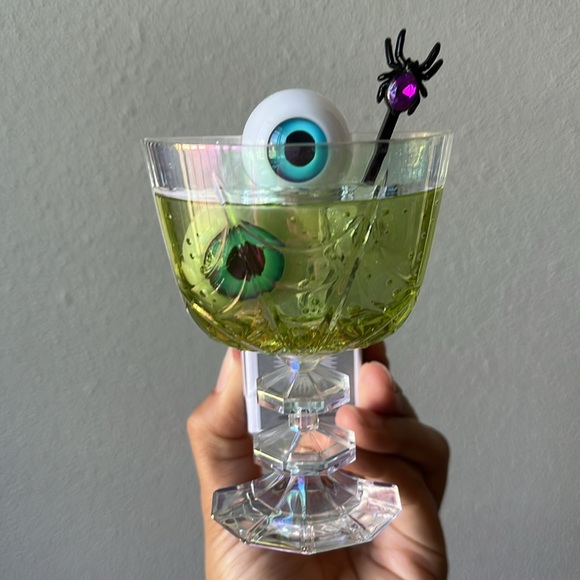 New Bath Body Works Wallflower Plug Nightlight Spooky Drink Eyeball Martini - Picture 2 of 6